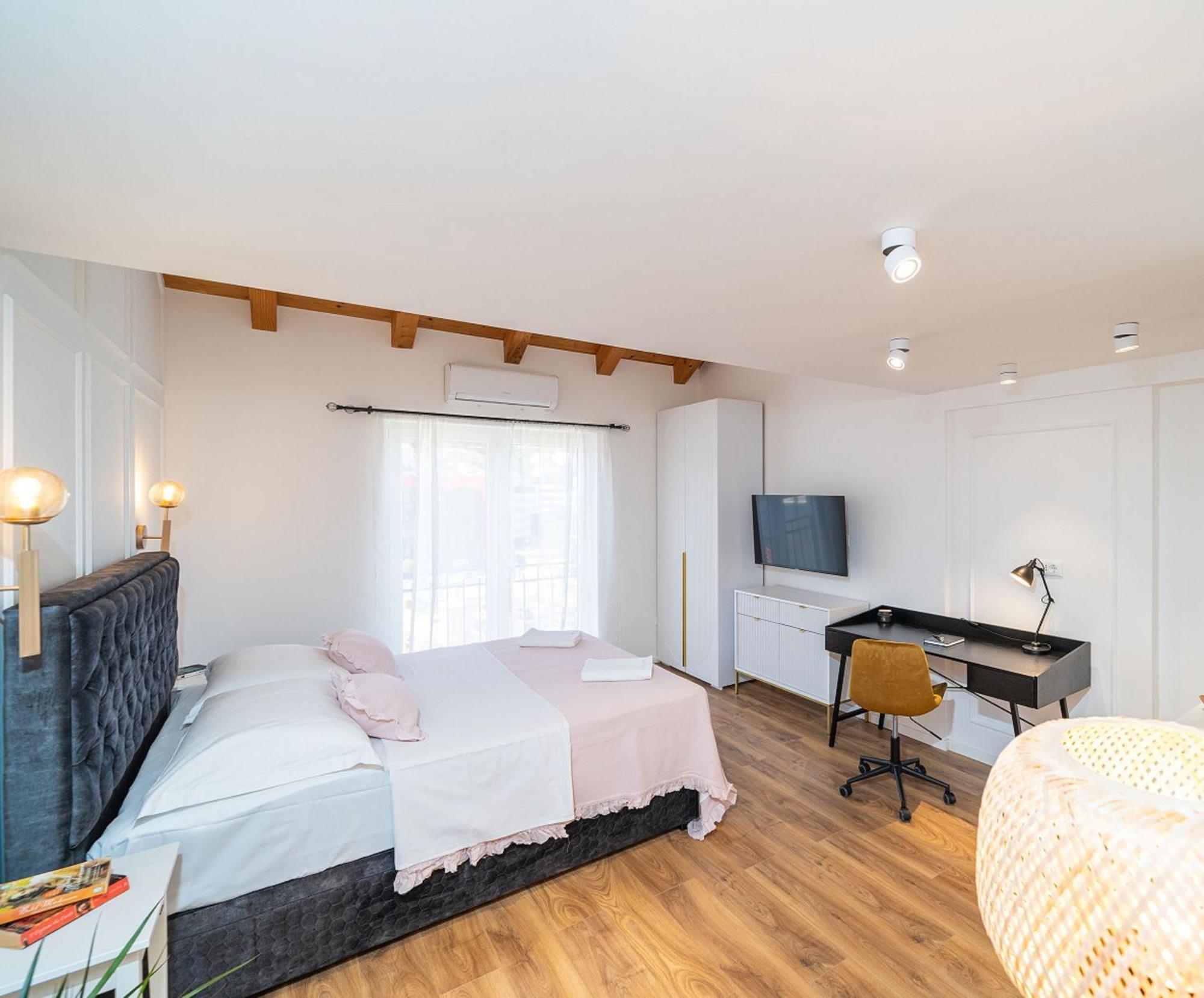 Villa Aura - Comfort Double Room ดูบรอฟนิก ภายนอก รูปภาพ