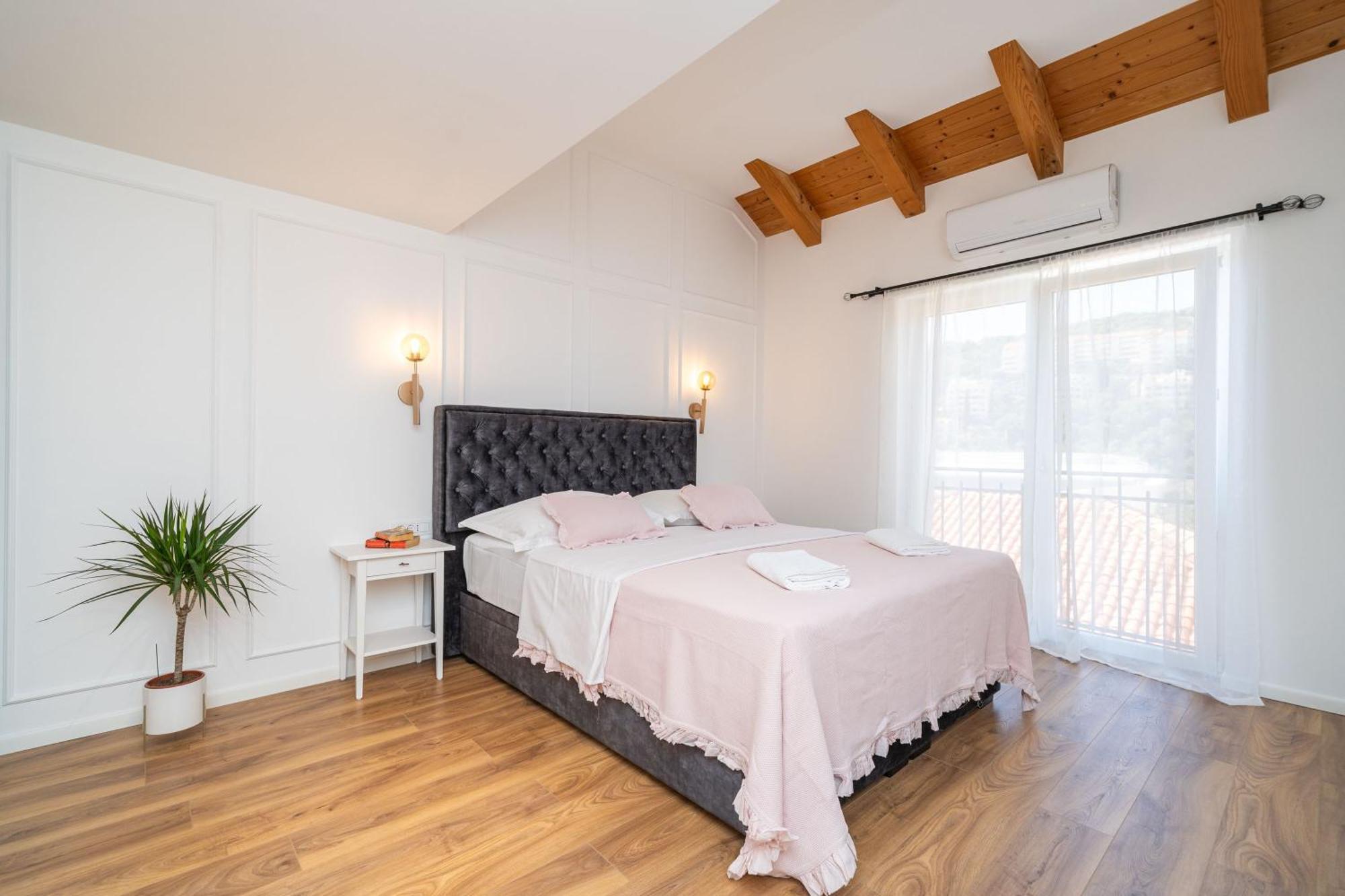 Villa Aura - Comfort Double Room ดูบรอฟนิก ภายนอก รูปภาพ