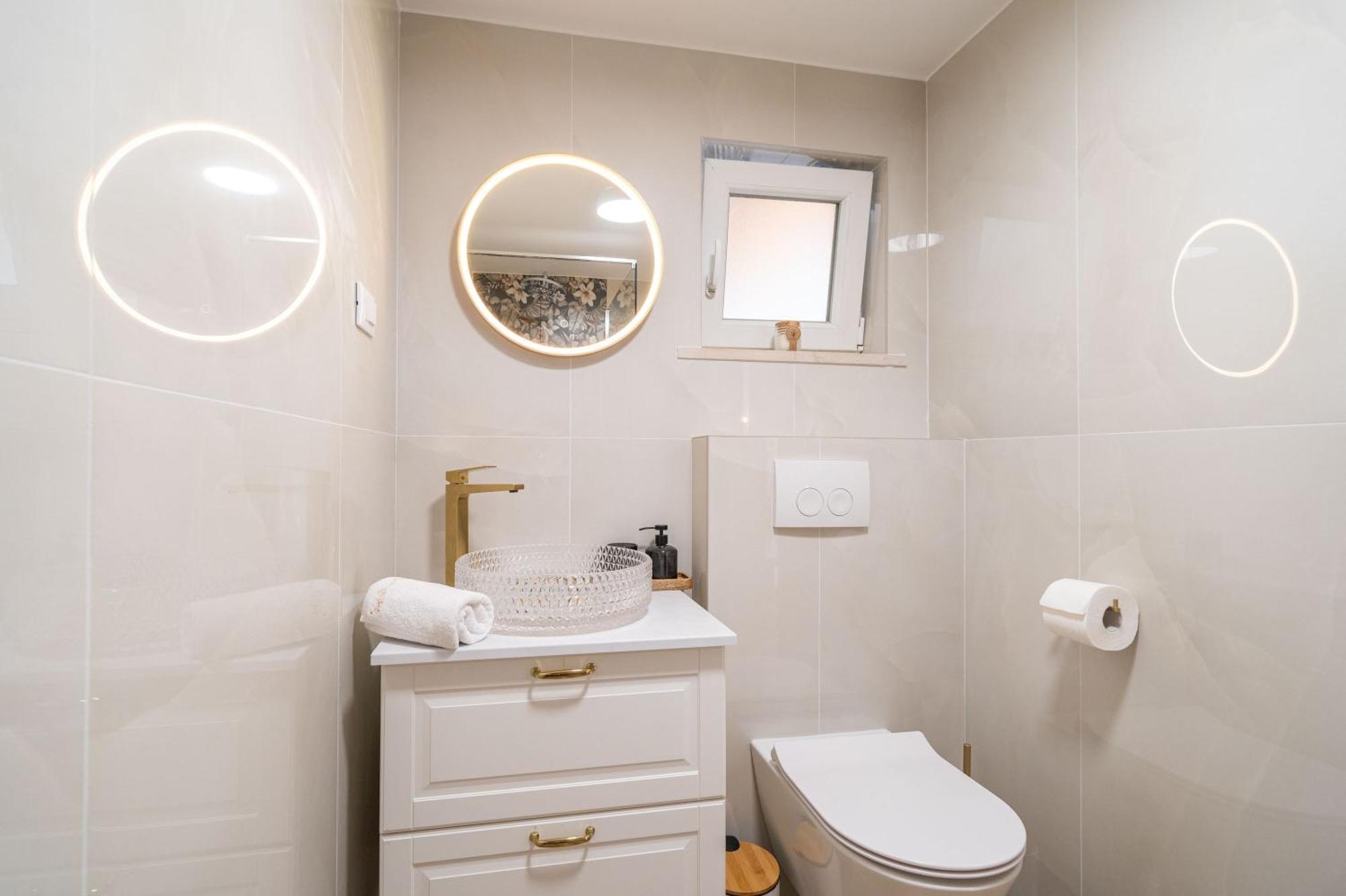 Villa Aura - Comfort Double Room ดูบรอฟนิก ภายนอก รูปภาพ