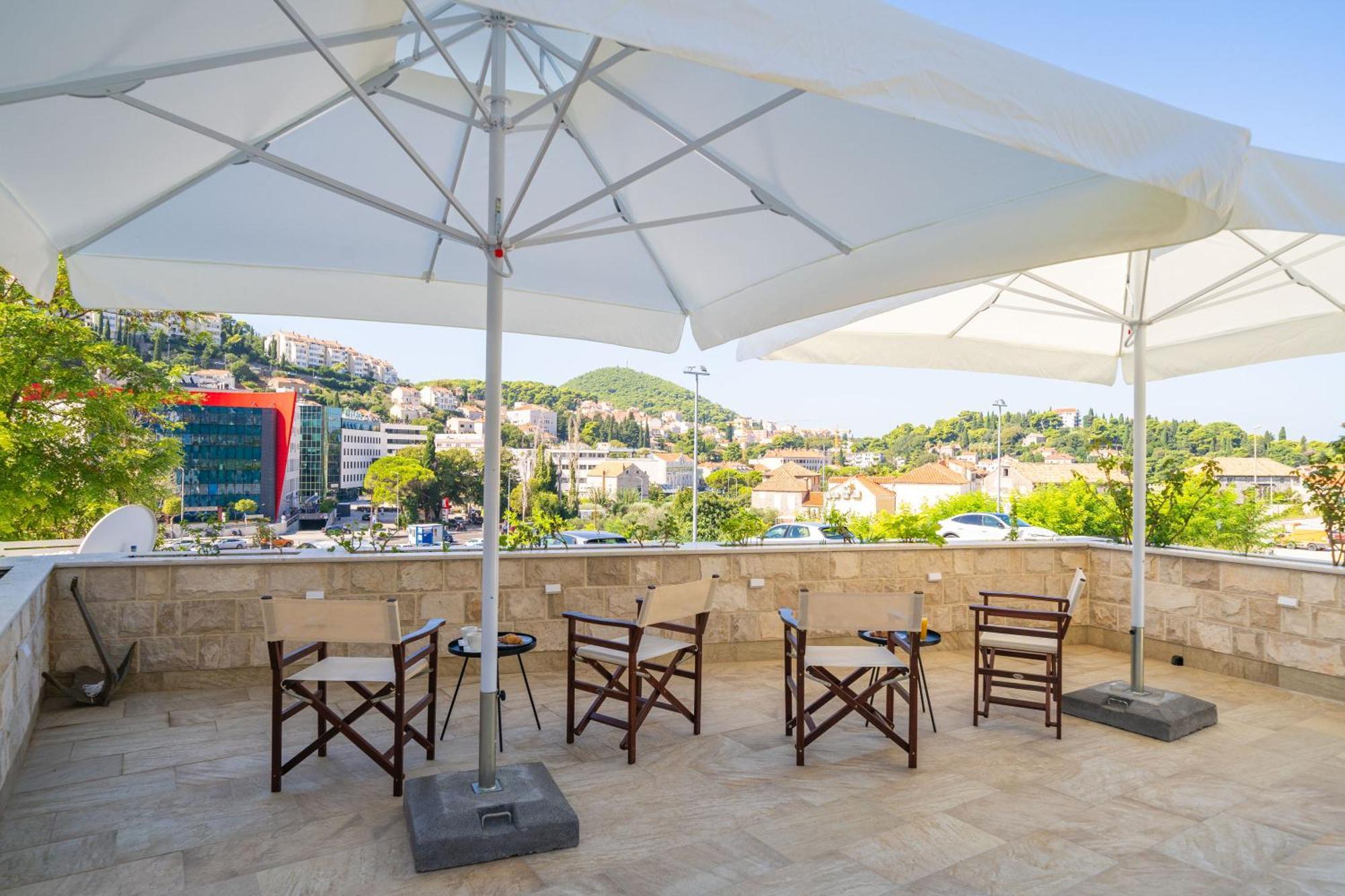 Villa Aura - Comfort Double Room ดูบรอฟนิก ภายนอก รูปภาพ